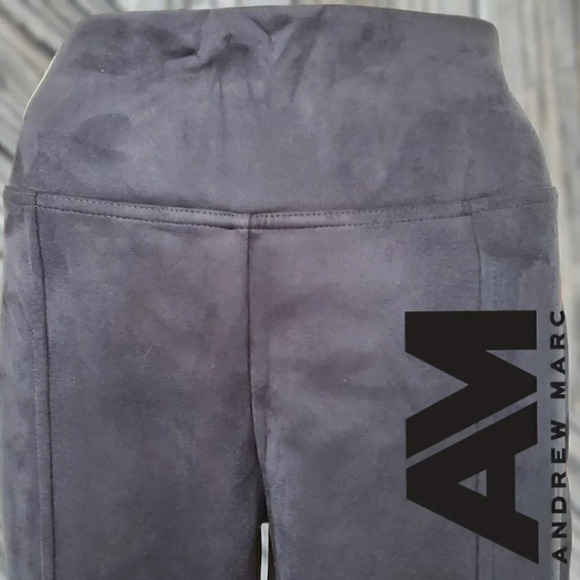 Andrew Marc | Womens Lightweight Faux Suede Pull on Pant | Navy | NWOT - Picture 4 of 6